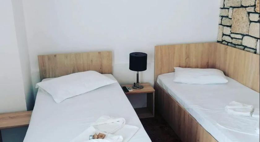 Hotel Mercur 에포리수드 외부 사진